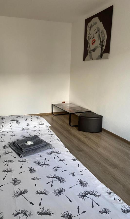 Apartament Cristian Lejlighed Orşova Eksteriør billede